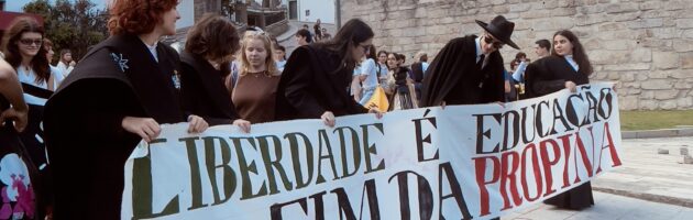 Manifestação contra aumento das propinas